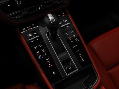 2026 Porsche Macan Macan S