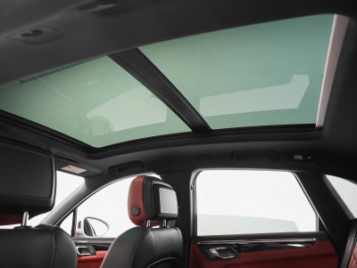 2026 Porsche Macan Macan S