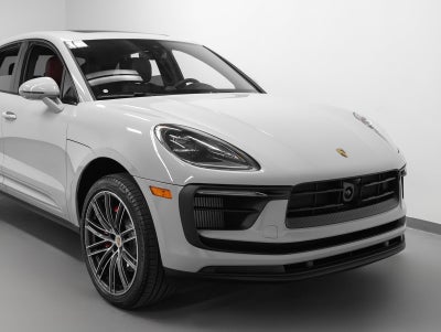 2026 Porsche Macan Macan S