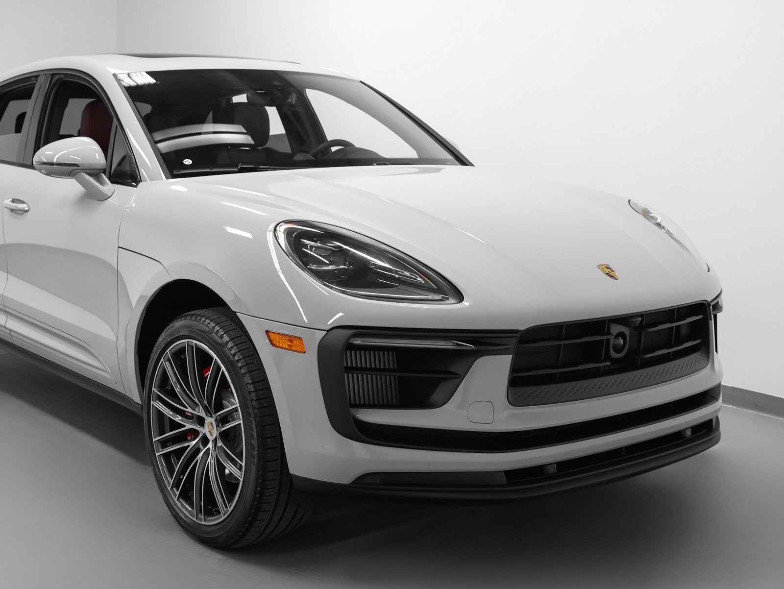 2026 Porsche Macan Macan S