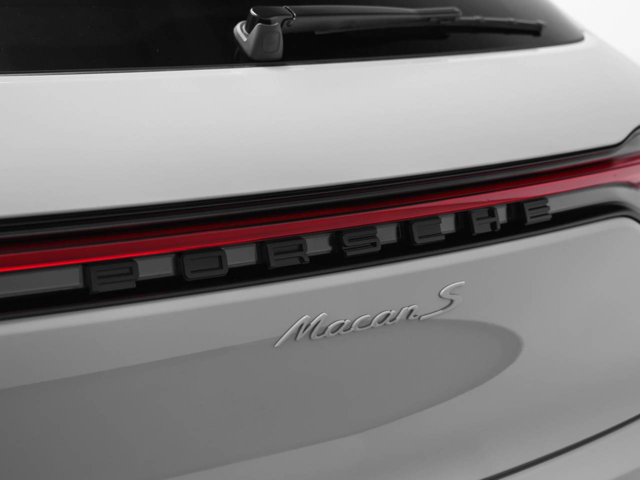 2026 Porsche Macan Macan S