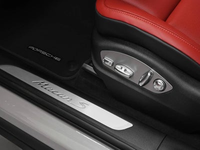 2026 Porsche Macan Macan S