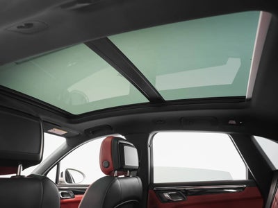 2026 Porsche Macan Macan S