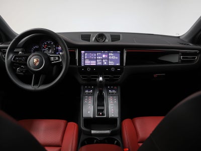 2026 Porsche Macan S