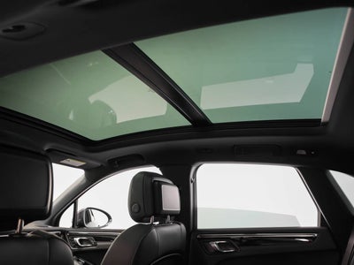 2026 Porsche Macan Macan S