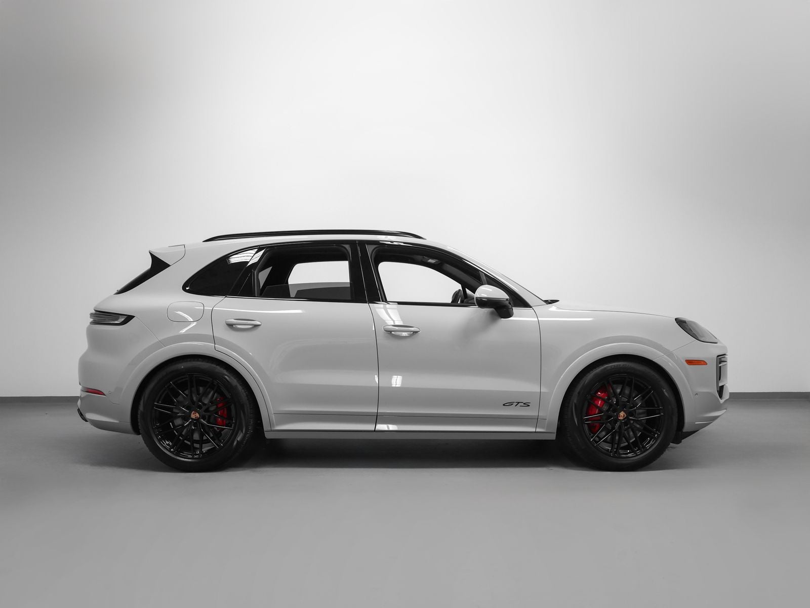 2026 Porsche Cayenne GTS