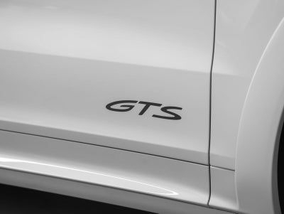 2026 Porsche Cayenne GTS