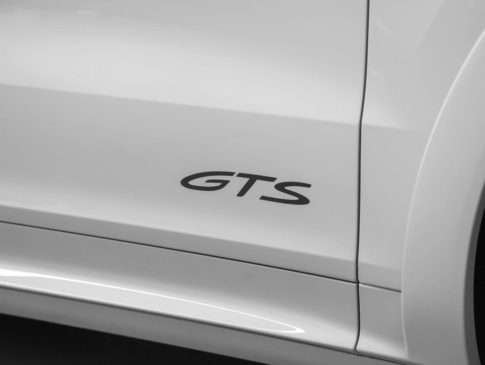 2026 Porsche Cayenne GTS
