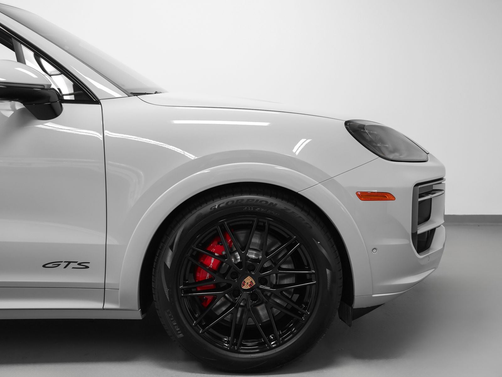 2026 Porsche Cayenne GTS