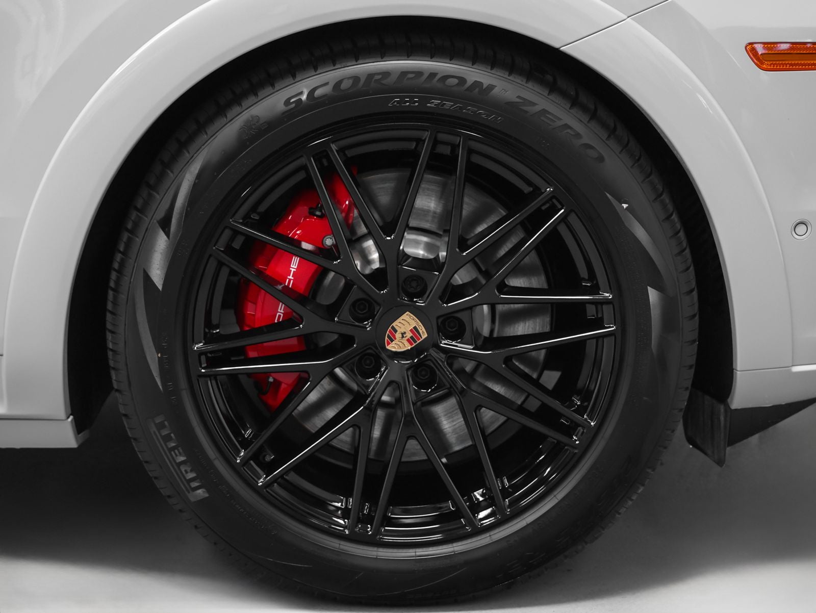 2026 Porsche Cayenne GTS