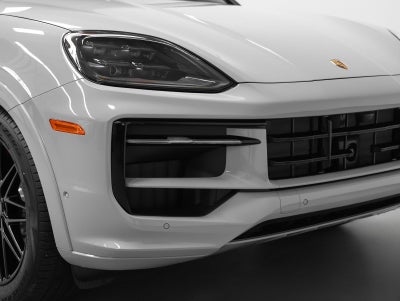 2026 Porsche Cayenne GTS