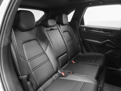 2026 Porsche Cayenne GTS