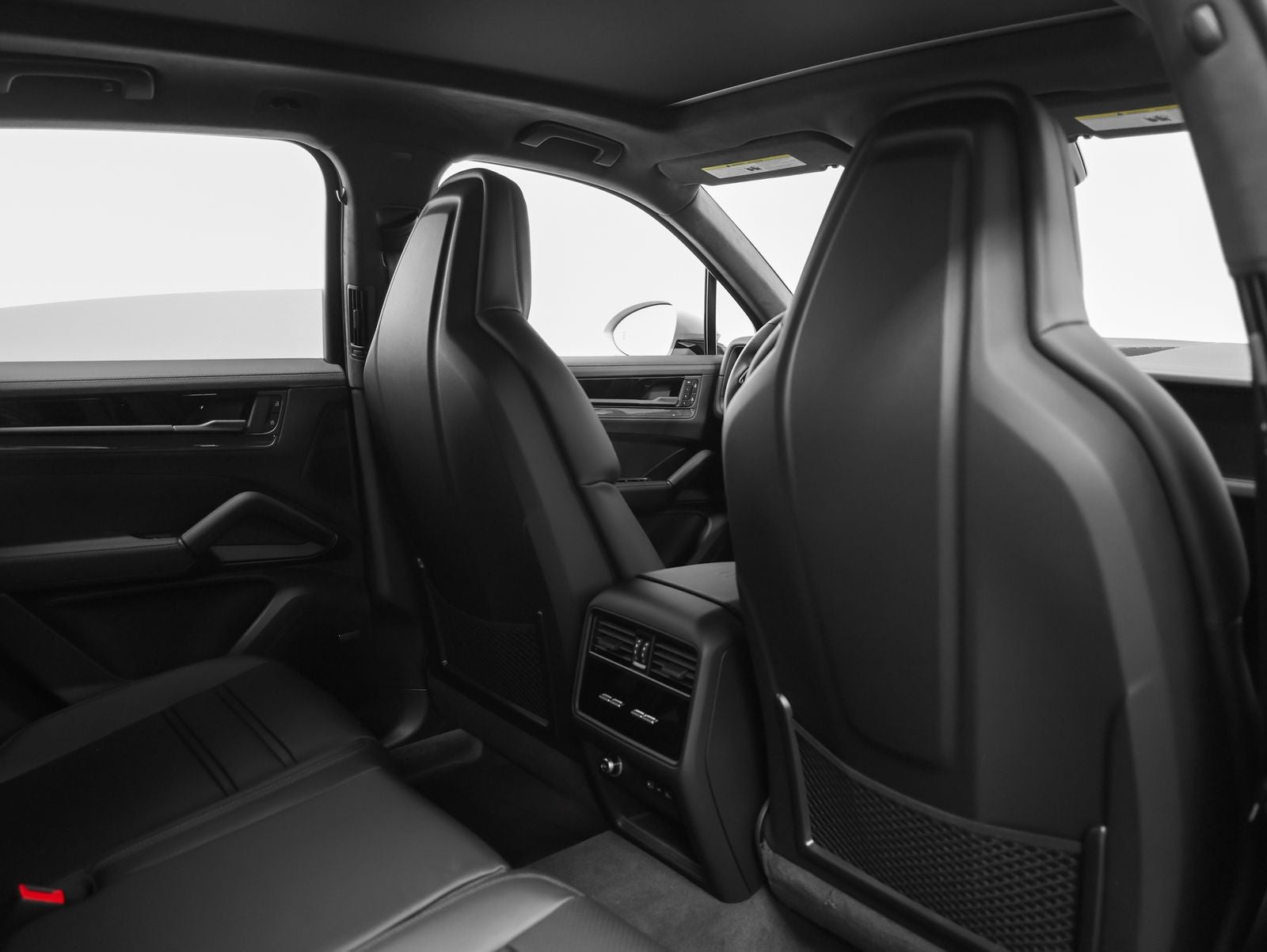 2026 Porsche Cayenne GTS