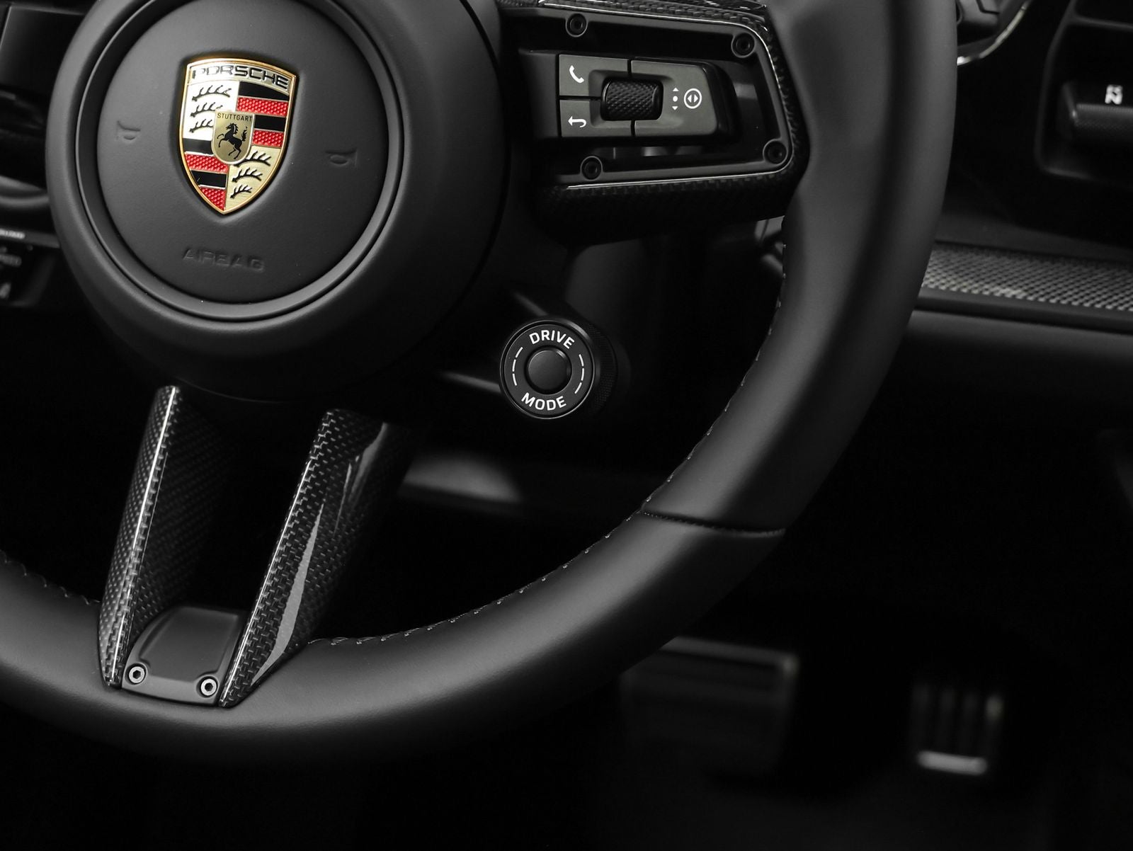 2026 Porsche Cayenne GTS
