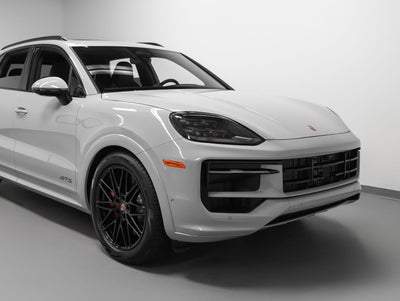 2026 Porsche Cayenne GTS