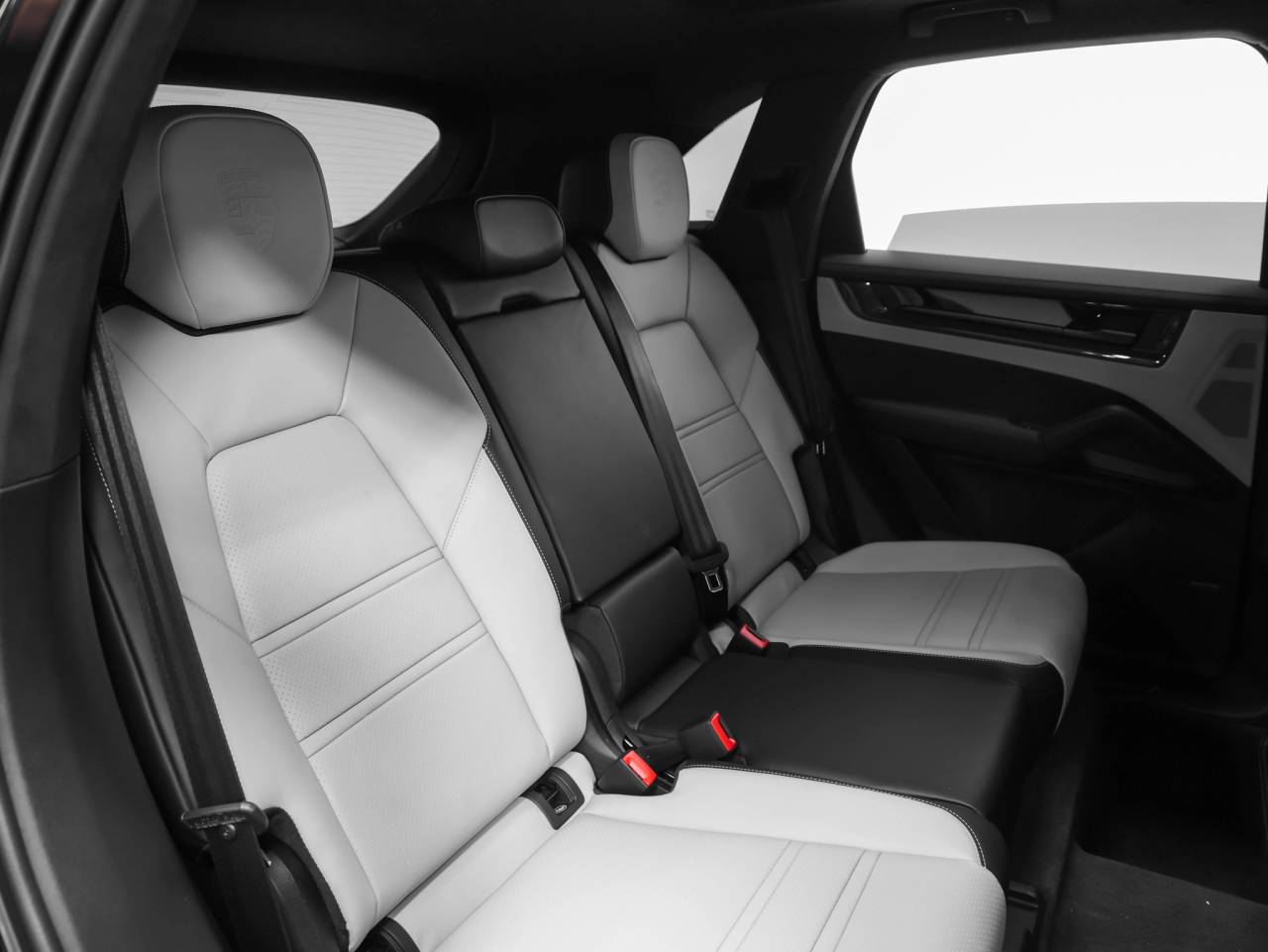 2026 Porsche Cayenne Cayenne GTS