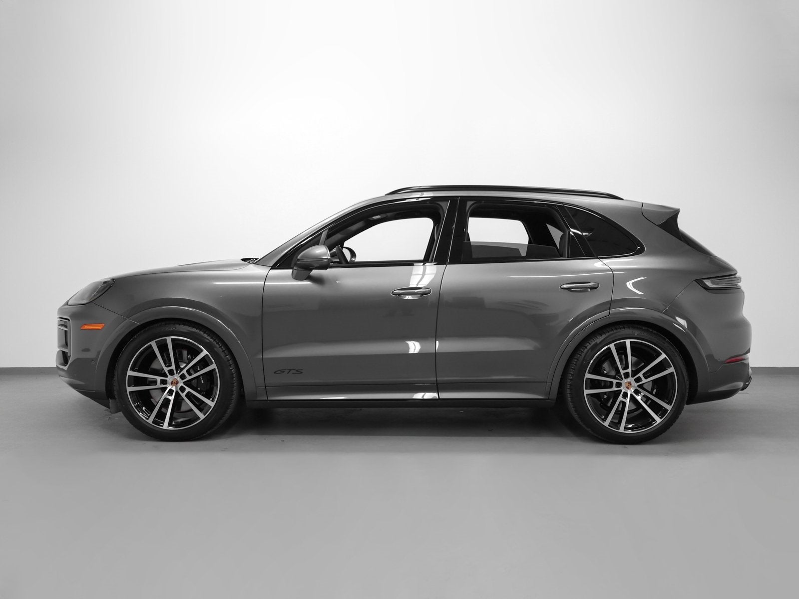 2026 Porsche Cayenne Cayenne GTS