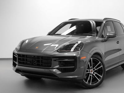 2026 Porsche Cayenne Cayenne GTS