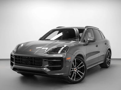 2026 Porsche Cayenne Cayenne GTS