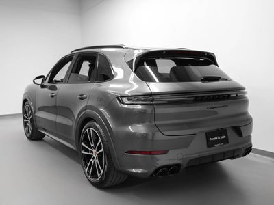 2026 Porsche Cayenne Cayenne GTS