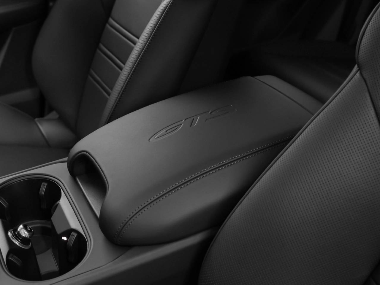 2026 Porsche Cayenne Cayenne GTS