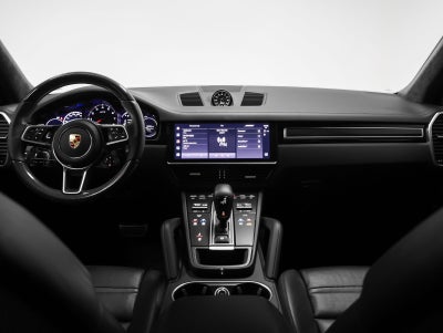 2023 Porsche Cayenne GTS