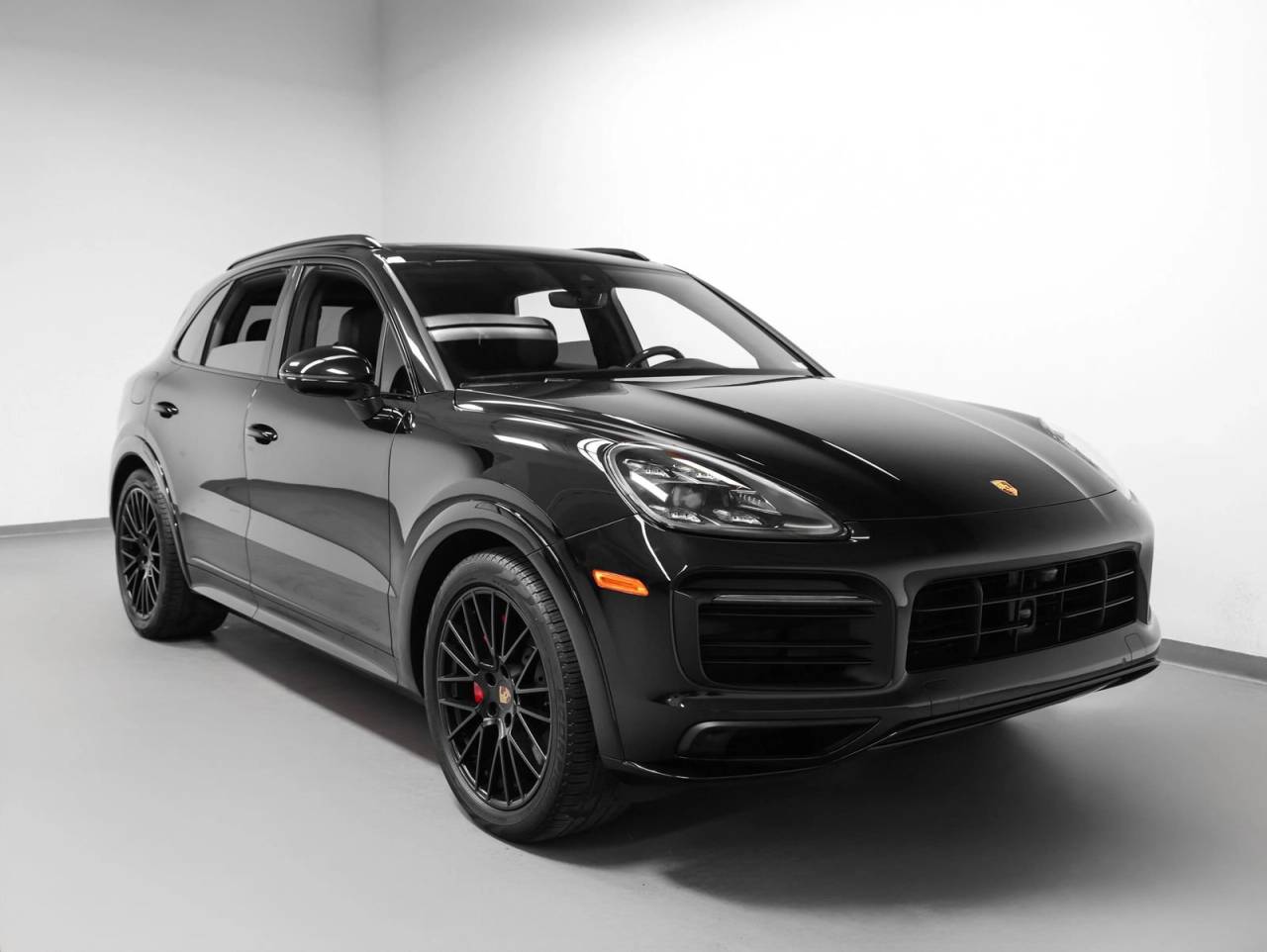 2023 Porsche Cayenne GTS