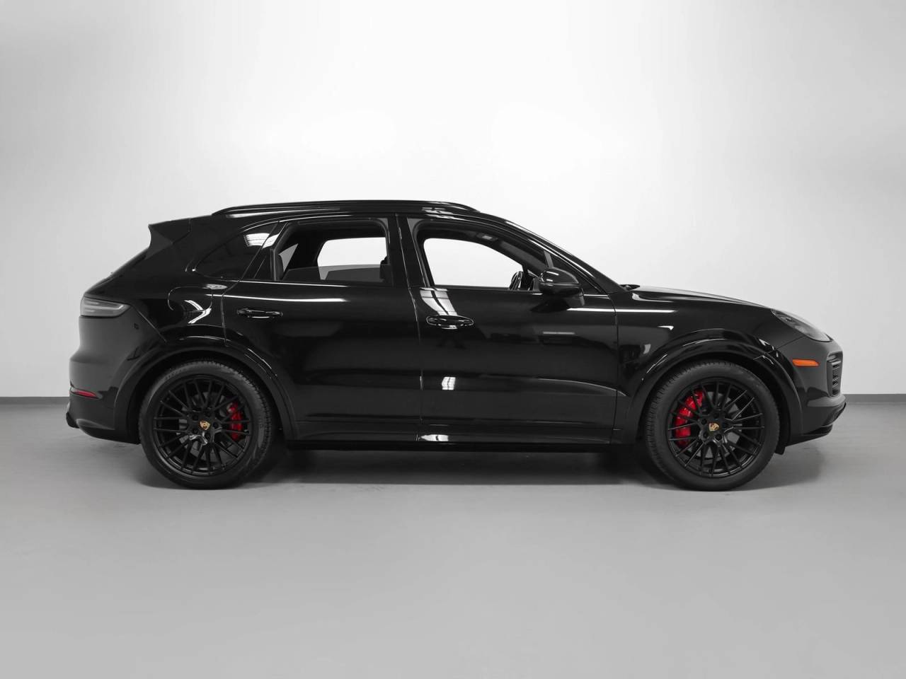 2023 Porsche Cayenne GTS