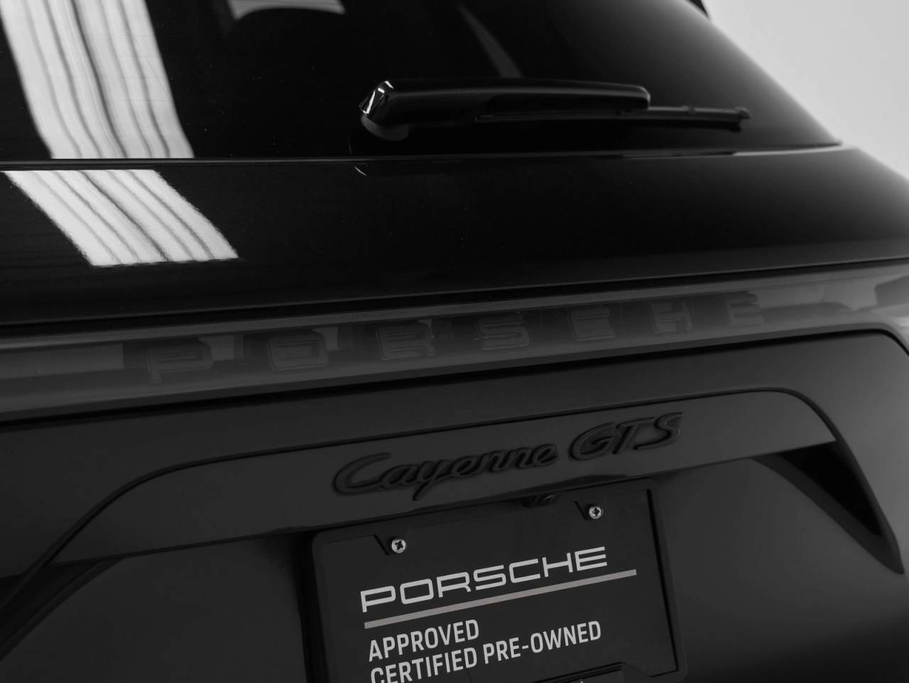 2023 Porsche Cayenne GTS