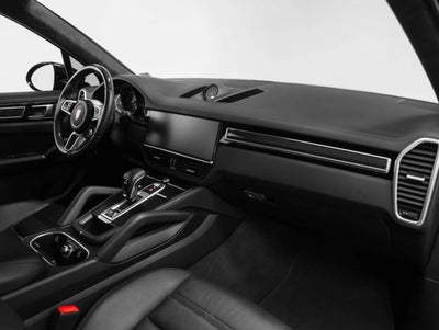 2023 Porsche Cayenne GTS