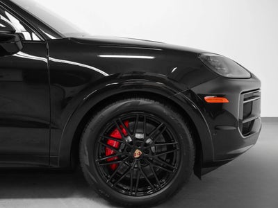 2026 Porsche Cayenne GTS