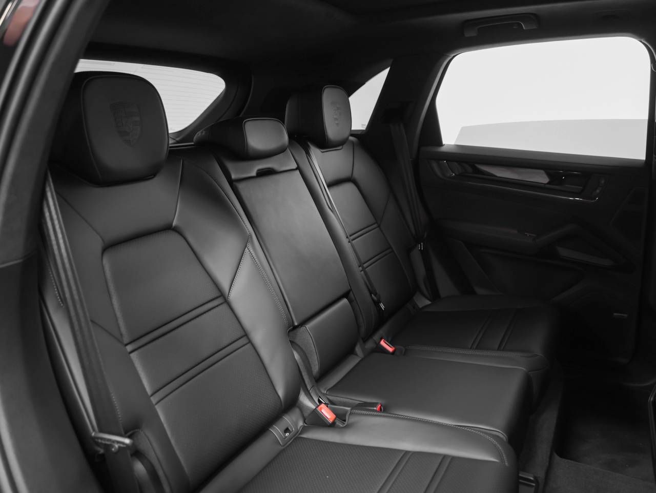 2026 Porsche Cayenne GTS