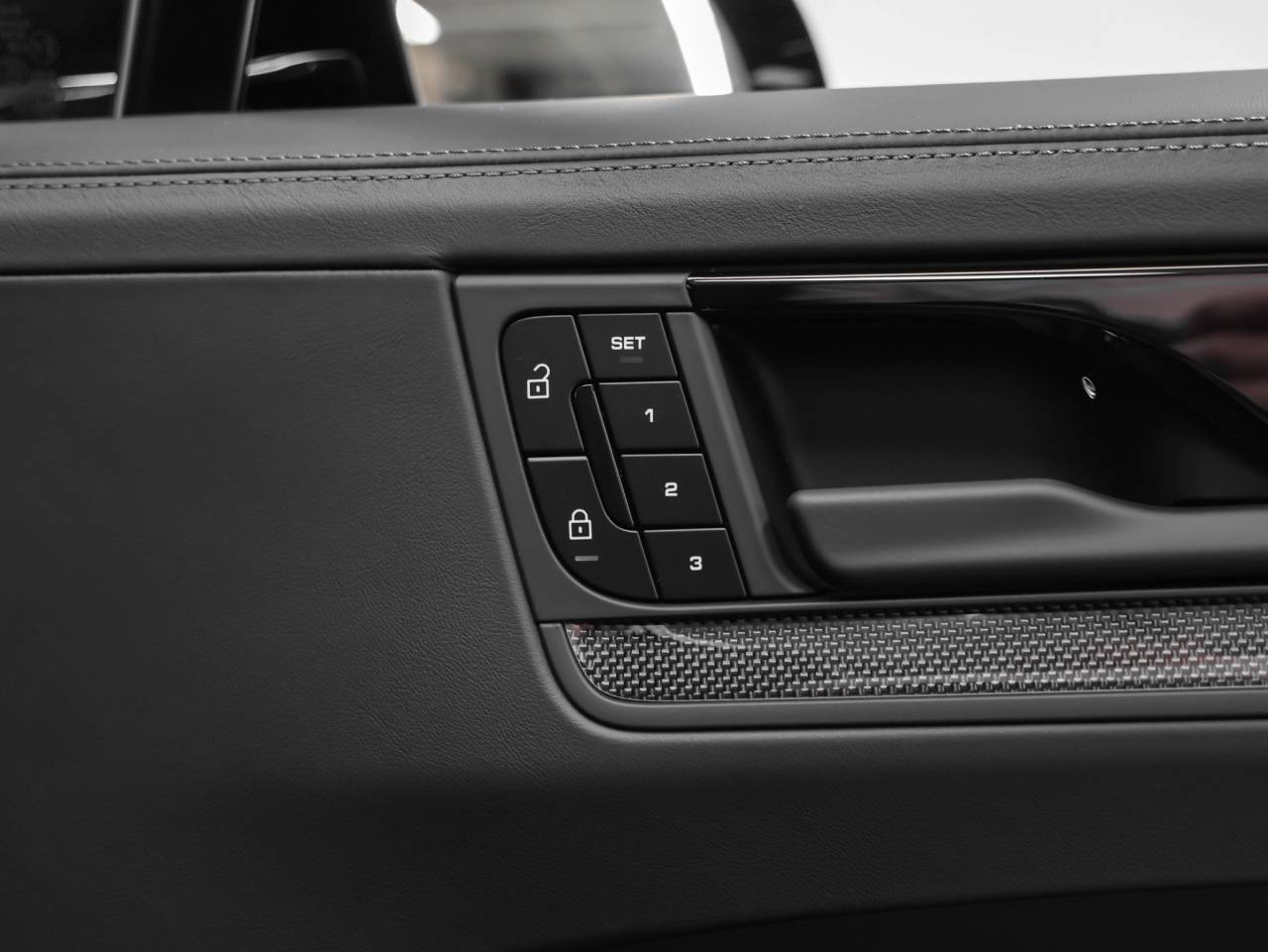 2026 Porsche Cayenne GTS