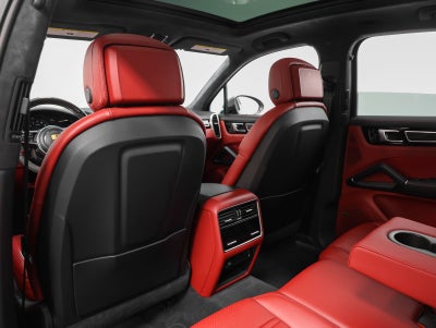2021 Porsche Cayenne GTS