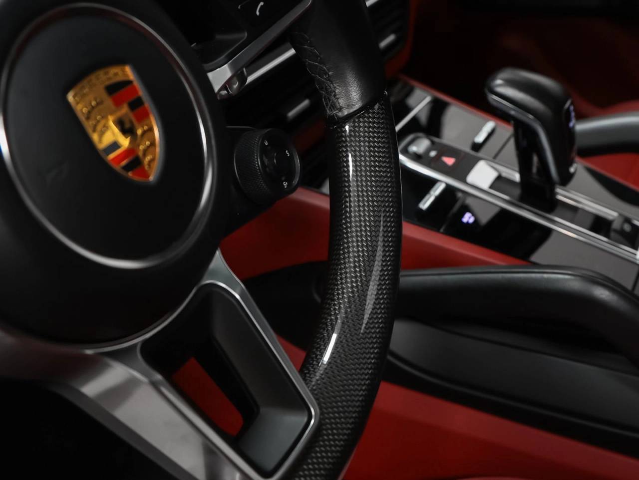 2021 Porsche Cayenne GTS