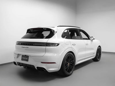 2026 Porsche Cayenne Cayenne GTS