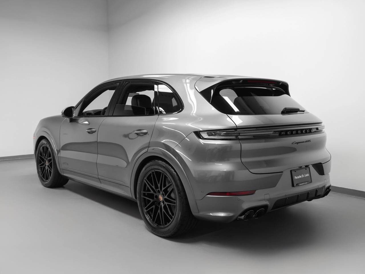 2026 Porsche Cayenne Cayenne GTS