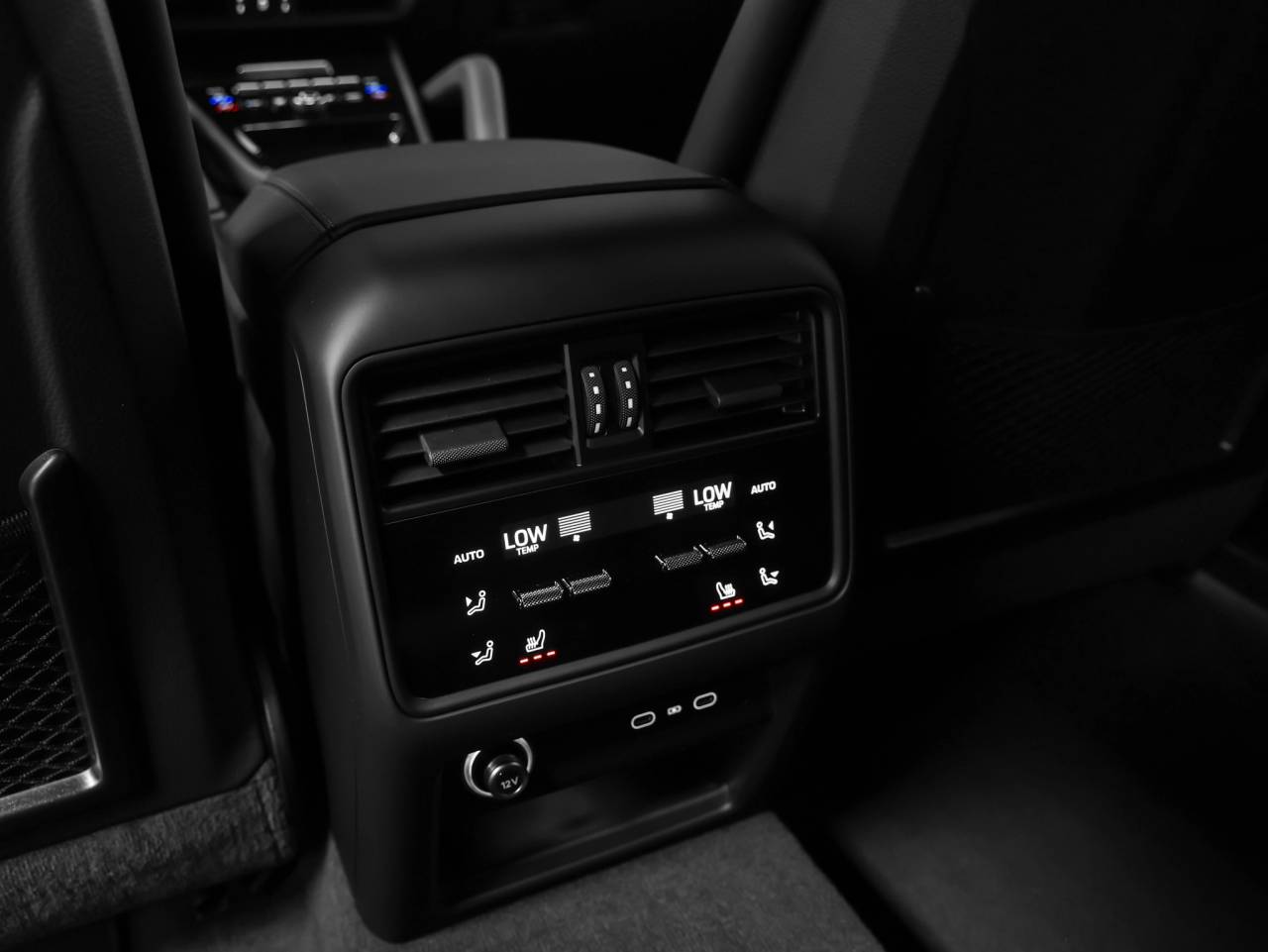 2026 Porsche Cayenne Cayenne GTS
