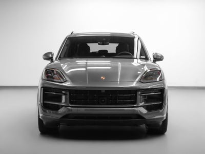 2026 Porsche Cayenne GTS