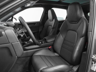 2026 Porsche Cayenne Cayenne GTS