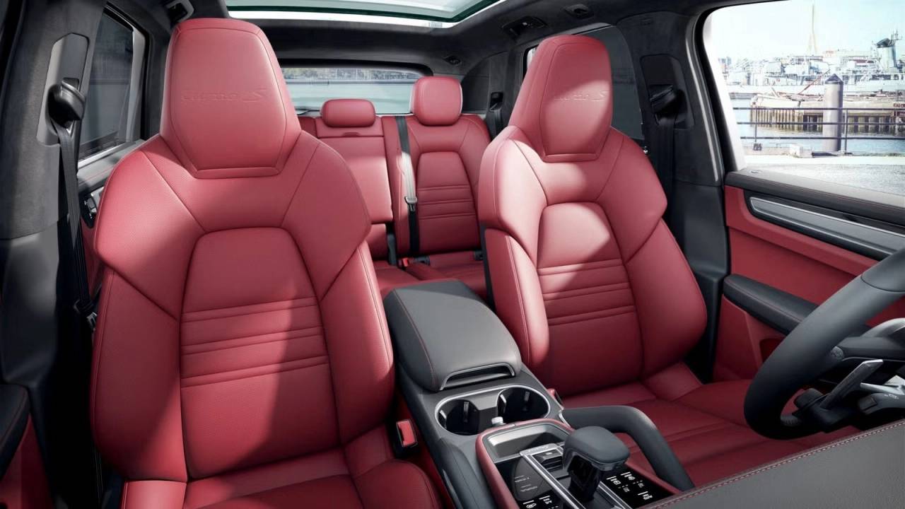 2023 Porsche Cayenne Cayenne Turbo S E-Hybrid (MY23)