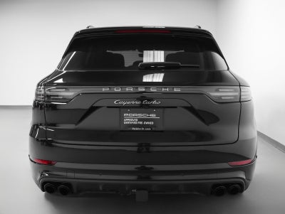2023 Porsche Cayenne Turbo S E-Hybrid