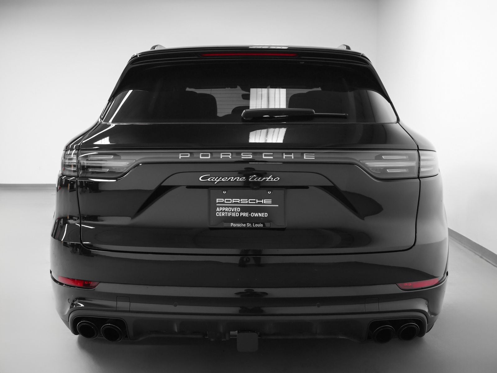 2023 Porsche Cayenne Turbo S E-Hybrid