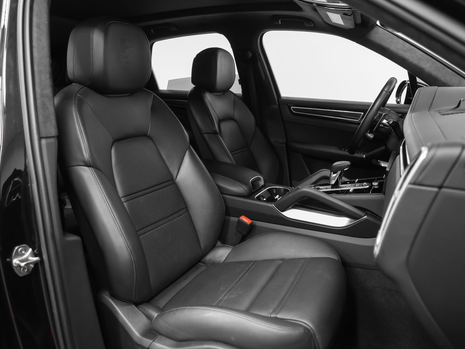2023 Porsche Cayenne Turbo S E-Hybrid
