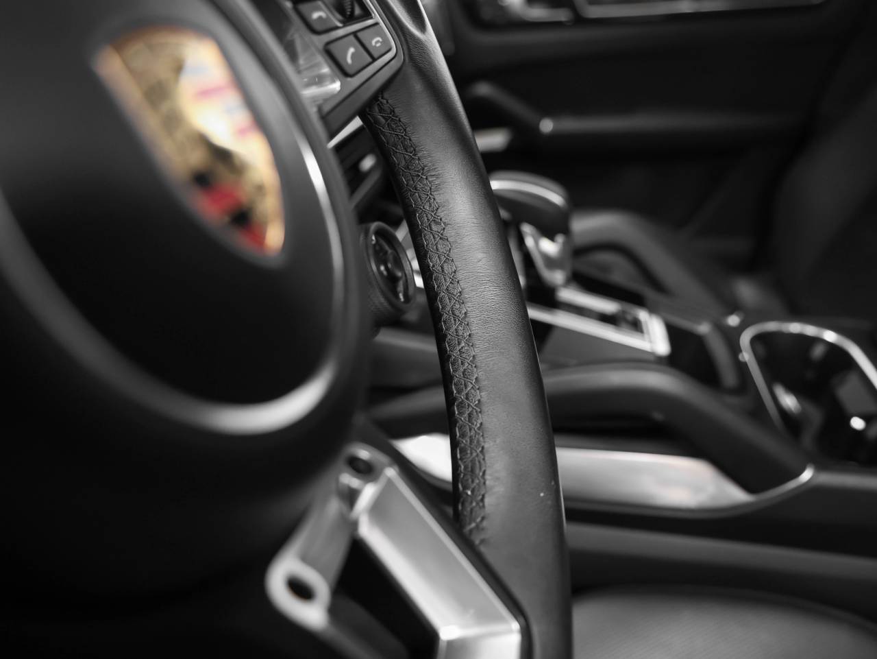 2023 Porsche Cayenne Turbo S E-Hybrid