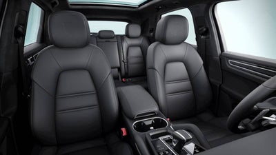 2023 Porsche Cayenne Turbo S E-Hybrid