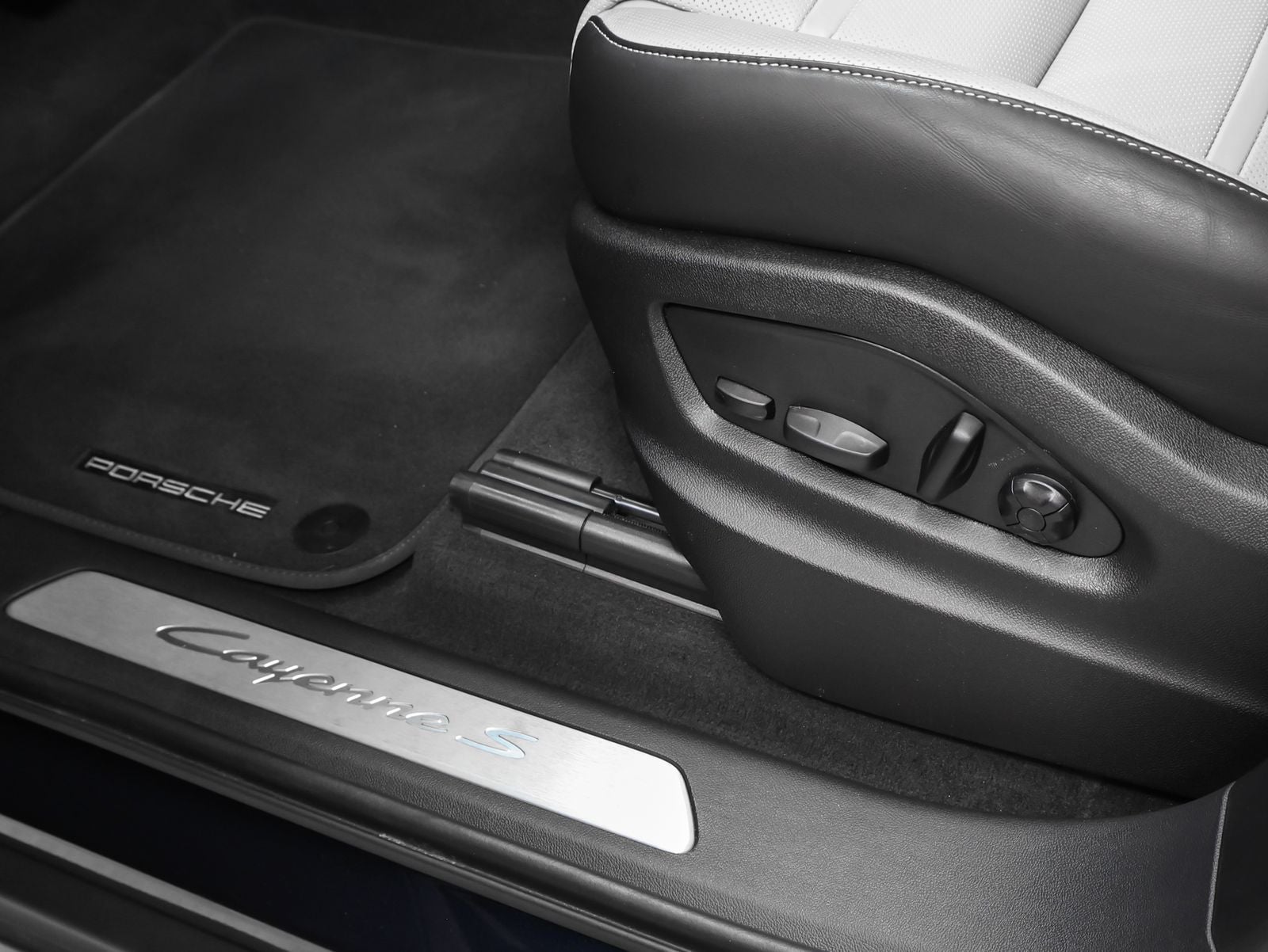 2026 Porsche Cayenne Cayenne S