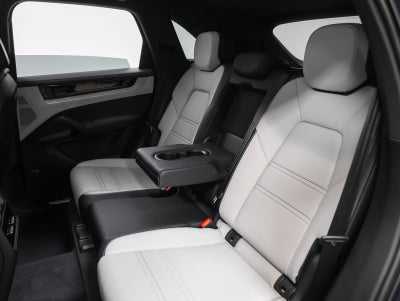 2026 Porsche Cayenne Cayenne S