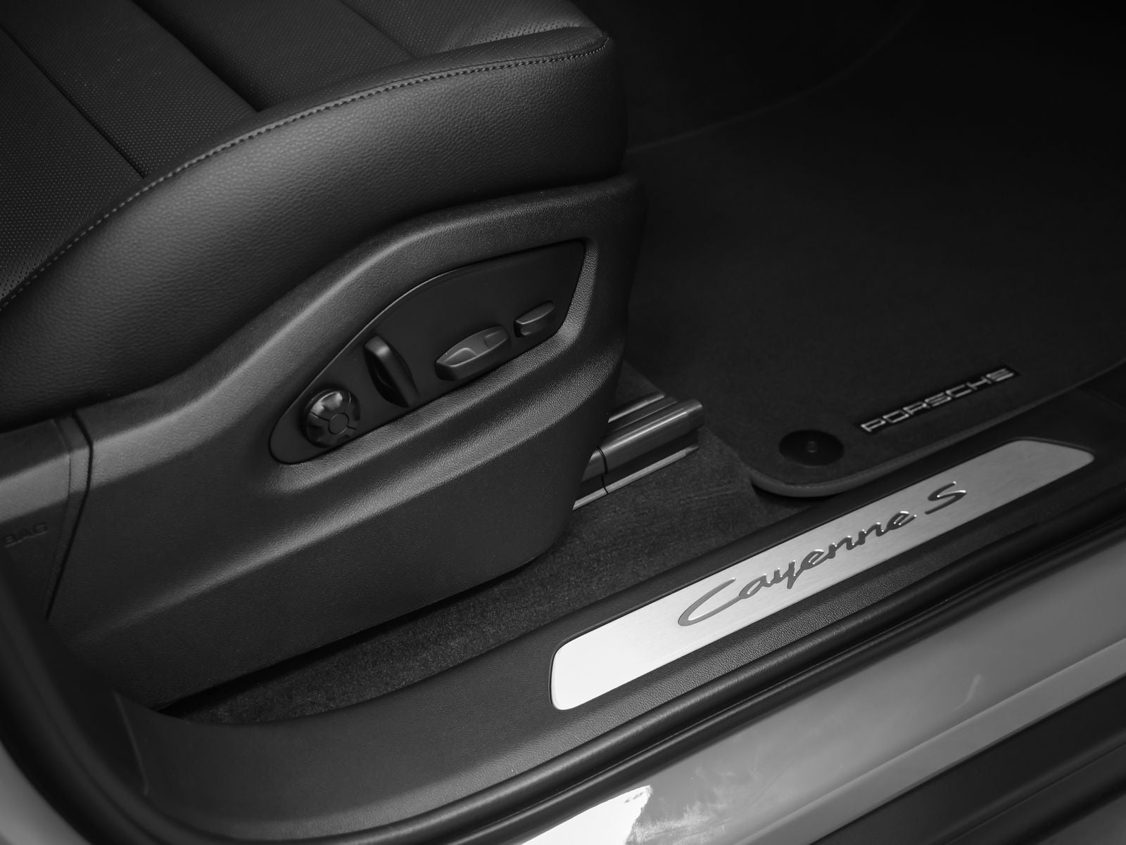 2026 Porsche Cayenne S