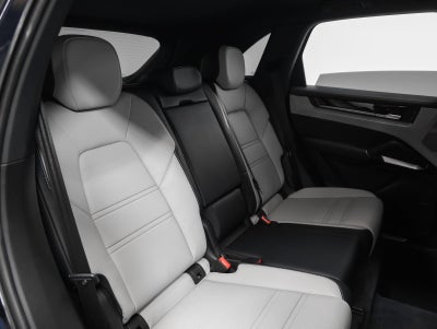 2024 Porsche Cayenne Cayenne S